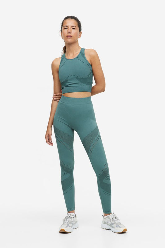 DryMove™ Seamless Sports Crop Top