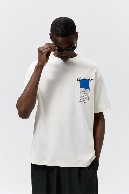 T-Shirt with Contrast Print