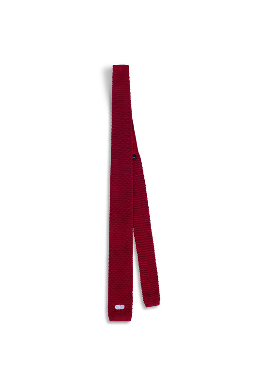 Knitted tie with logo