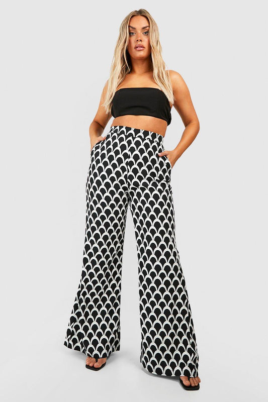 Plus Woven Geo Print Wide Leg Trousers
