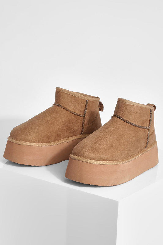 Platform Cosy Boots