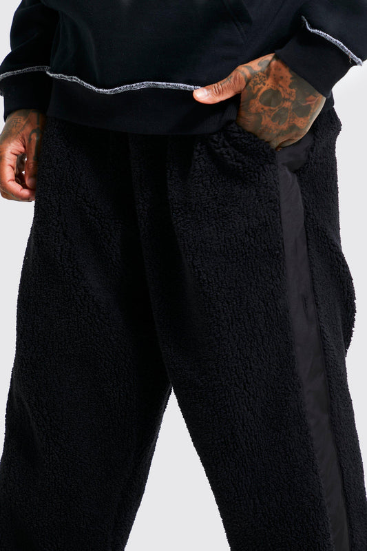 Loose Borg With Nylon Side Panel Jogger