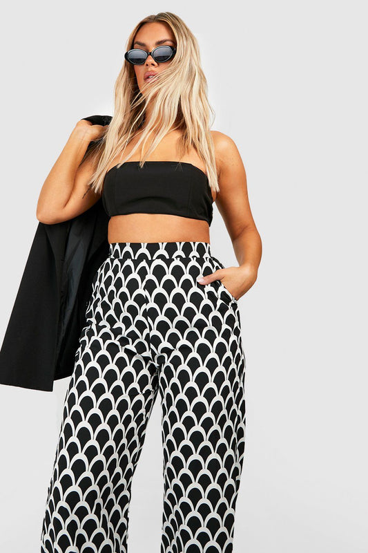 Plus Woven Geo Print Wide Leg Trousers